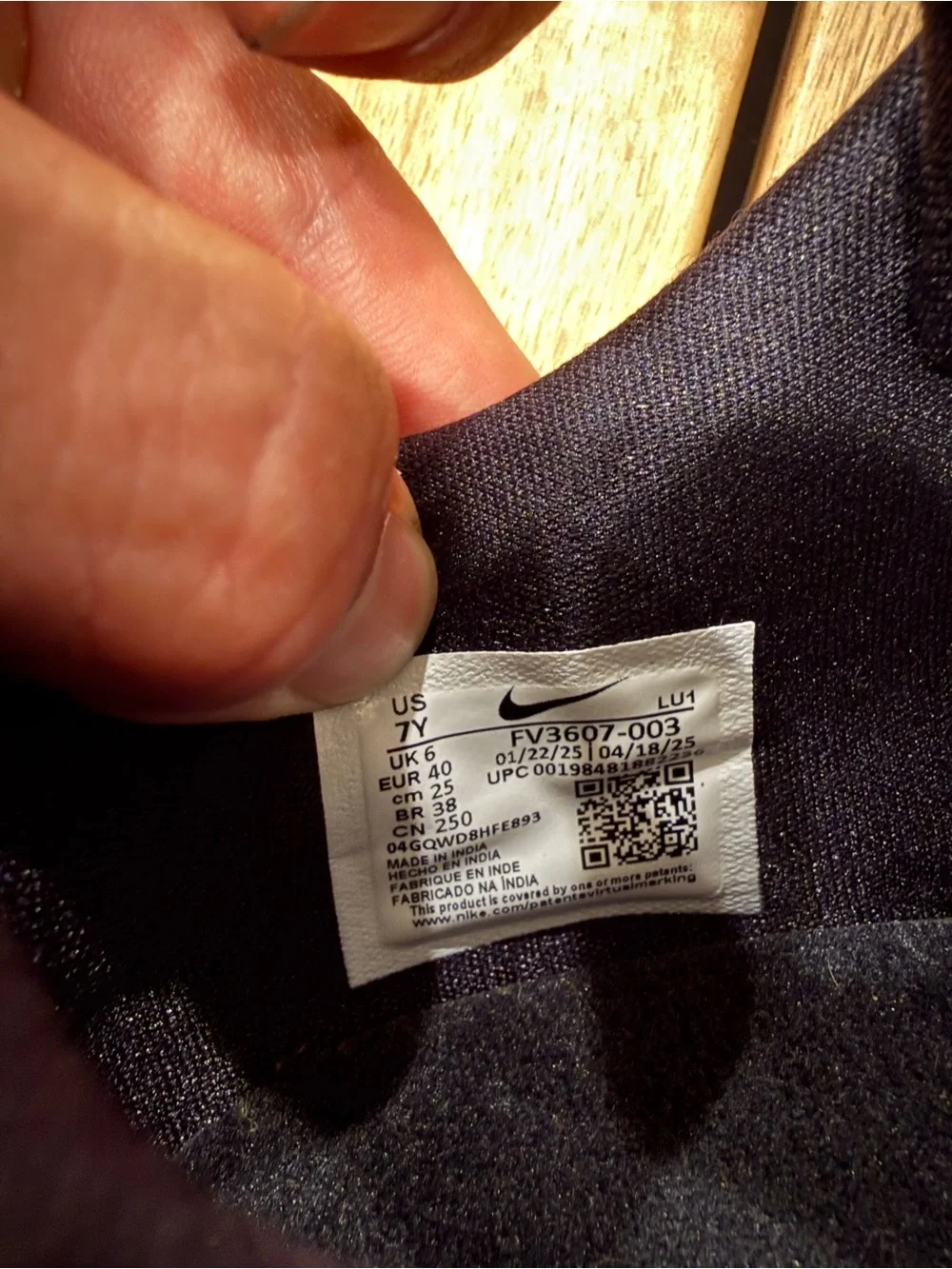 Nike breathable black